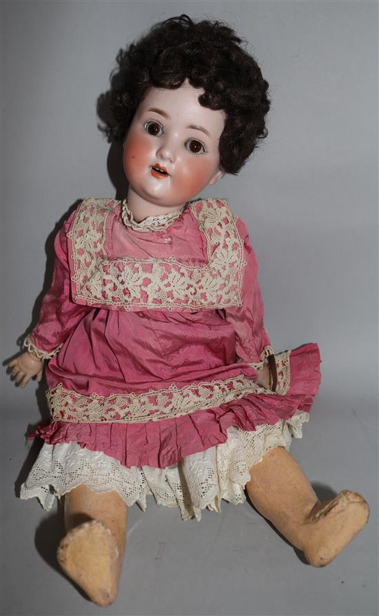 A simon Halbig doll